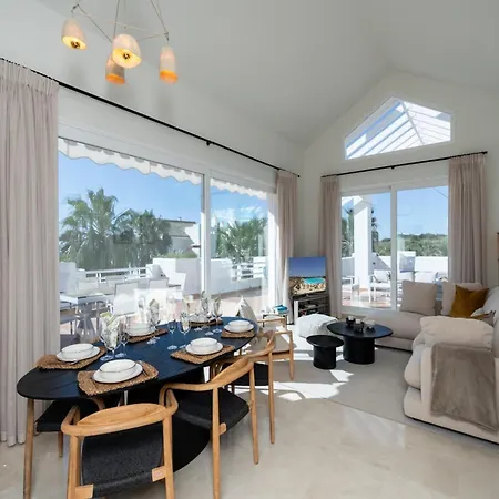 Apartmán Exclusive Penthouse Near Lagoon *