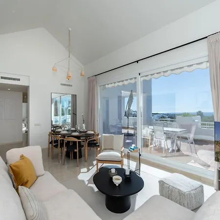 Apartmán Exclusive Penthouse Near Lagoon Estepona