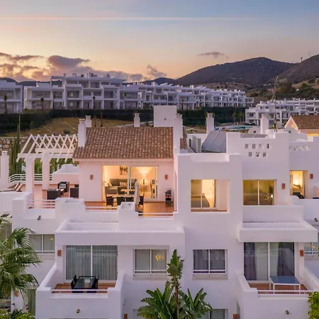 Exclusive Penthouse Near Lagoon Apartmán *